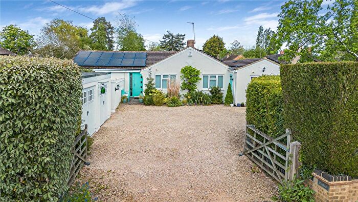 5 Bedroom Bungalow For Sale In Manor Road, Towersey, Thame, Oxfordshire, OX9