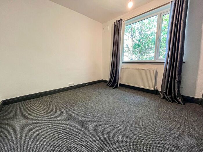3 Bedroom Semi-Detached House For Sale In Wycombe Avenue, Manchester, Greater Manchester, M18