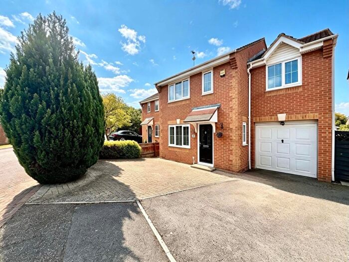 4 Bedroom Detached House For Sale In Rushey Platt, Swindon, SN5