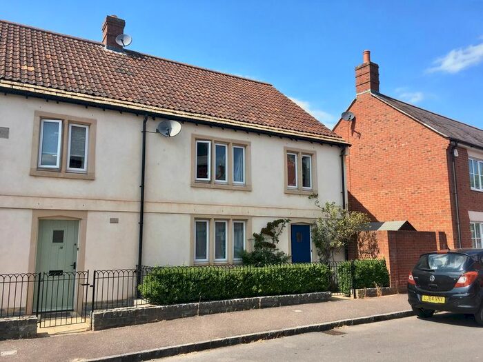3 Bedroom End Of Terrace House To Rent In Dunkleys Way, Hillyfields, Taunton, Somerset TA1