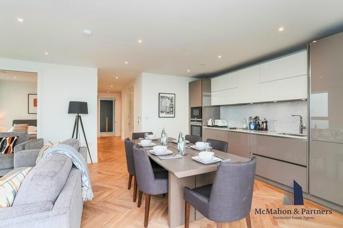 3 Bedroom Flat To Rent In Southwark Bridge Road, London, SE1