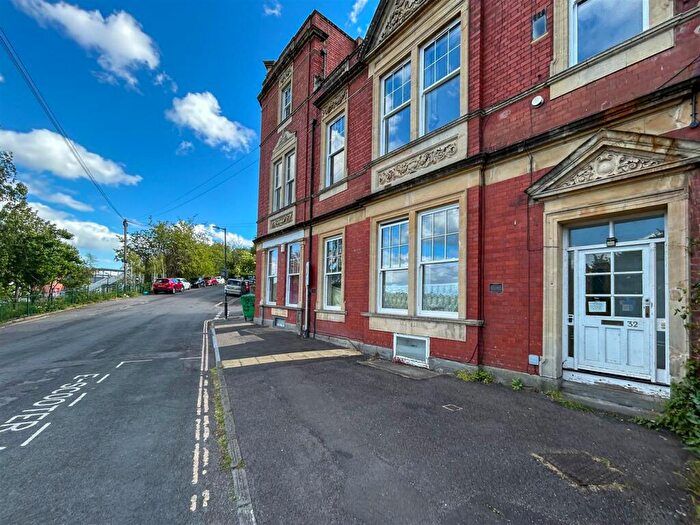 4 Bedroom Flat To Rent In Station Road, Ashley Down, Bristol, BS7