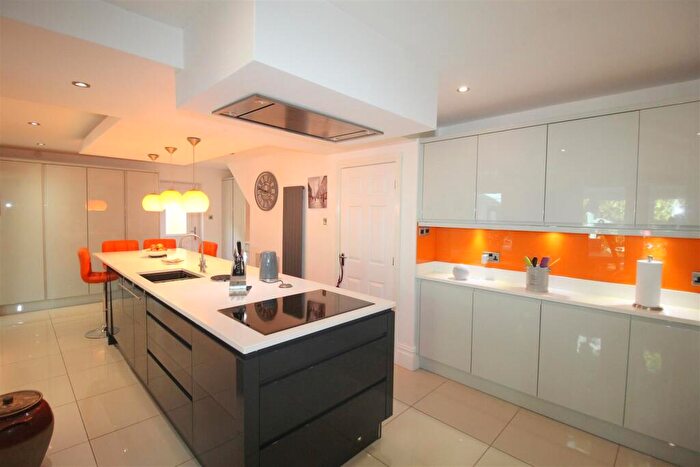 4 Bedroom Detached House For Sale In Bishops Gate, Lytham St. Annes, FY8