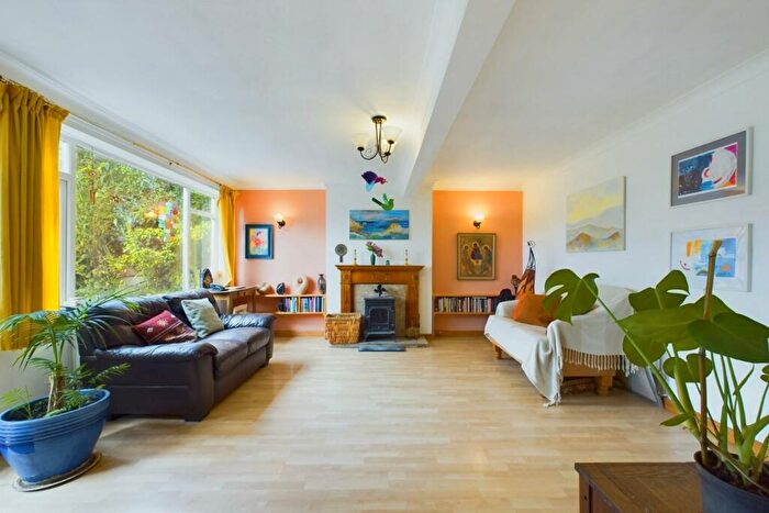 4 Bedroom Detached House For Sale In Osmaston Road, Stourbridge, DY8
