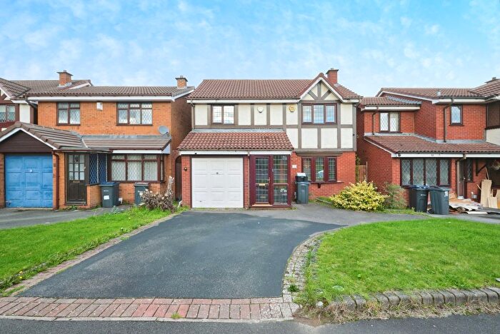 4 Bedroom Detached House For Sale In Fairlawns, Birmingham, West Midlands, B26