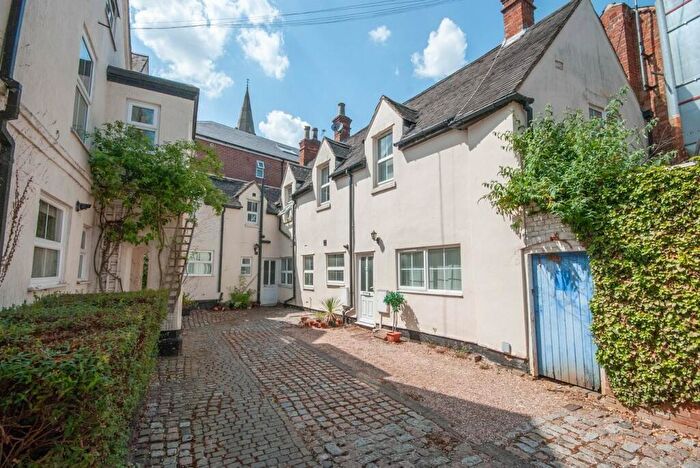 1 Bedroom Mews To Rent In Church Street, Rugby, CV21