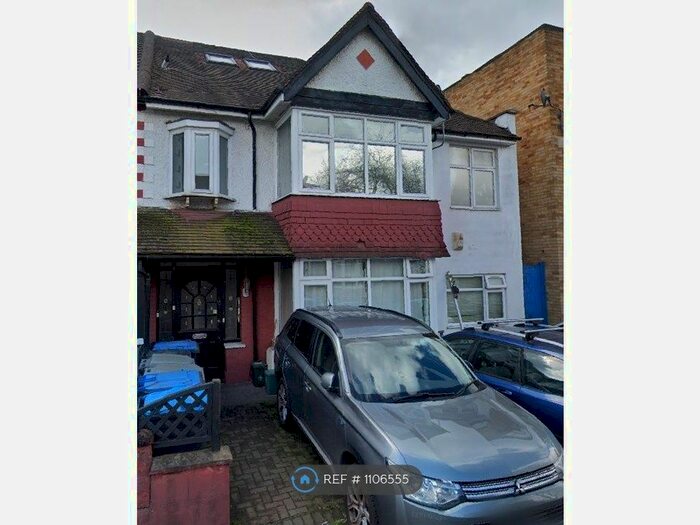 1 Bedroom Flat To Rent In Clarendon Gardens, Wembley, HA9