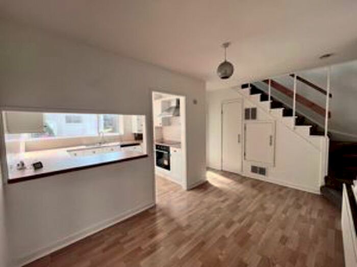 3 Bedroom Property To Rent In Nevis Close, Whitley Bay, NE26