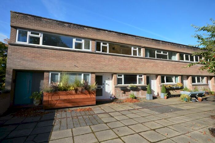 2 Bedroom Apartment To Rent In Oriel Mount, Fulwood, S10