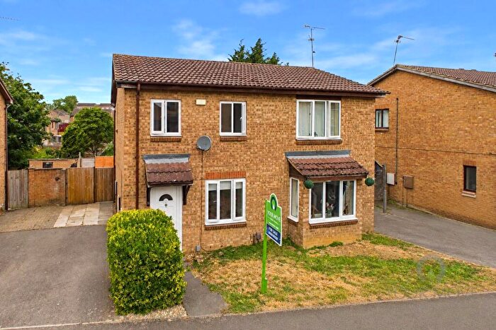 2 Bedroom Semi-Detached House For Sale In Richard Close, Kettering, Northamptonshire, NN15