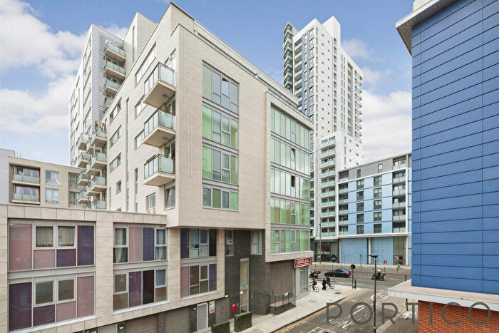 2 Bedroom Flat To Rent In Wise Road, London, E15