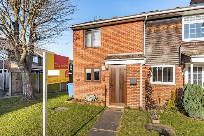 3 Bedroom End Of Terrace House For Sale In Maidenhead, Berkshire, SL6