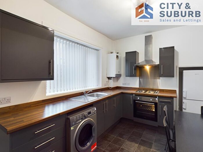 4 Bedroom Terraced House To Rent In Tenth Avenue. Heaton, Newcastle, NE6