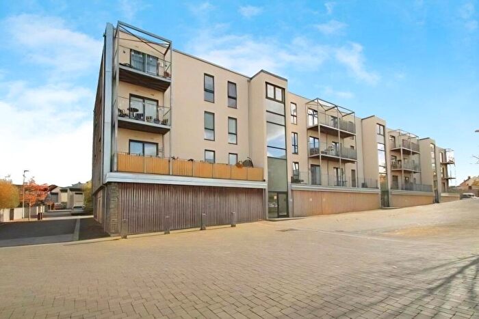 1 Bedroom Apartment For Sale In Lime Tree Square, Street, BA16