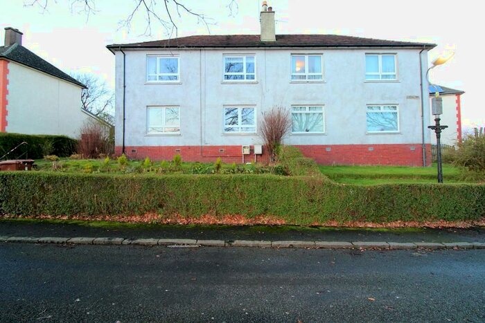 1 Bedroom Ground Flat To Rent In Oak Road, Clydebank, G81