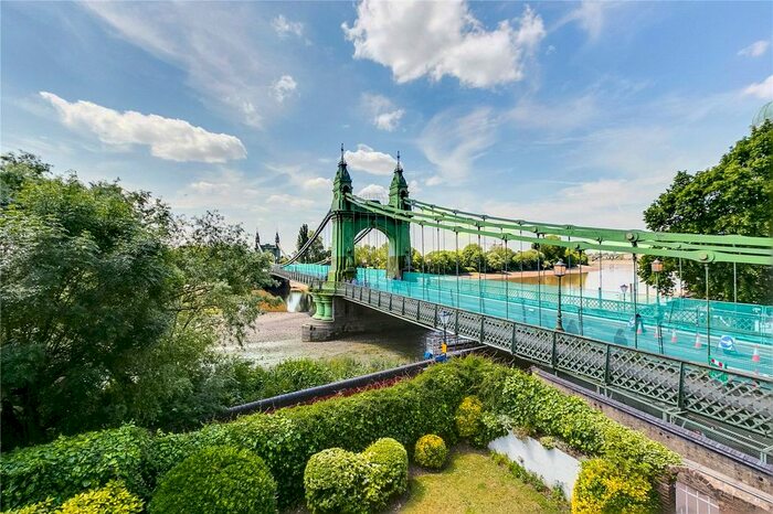 1 Bedroom Flat To Rent In Lower Mall, London, W6