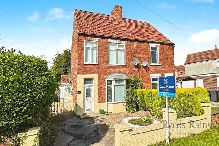 2 Bedroom Semi-Detached House For Sale In Doncaster Road, Brayton, Selby, North Yorkshire, YO8