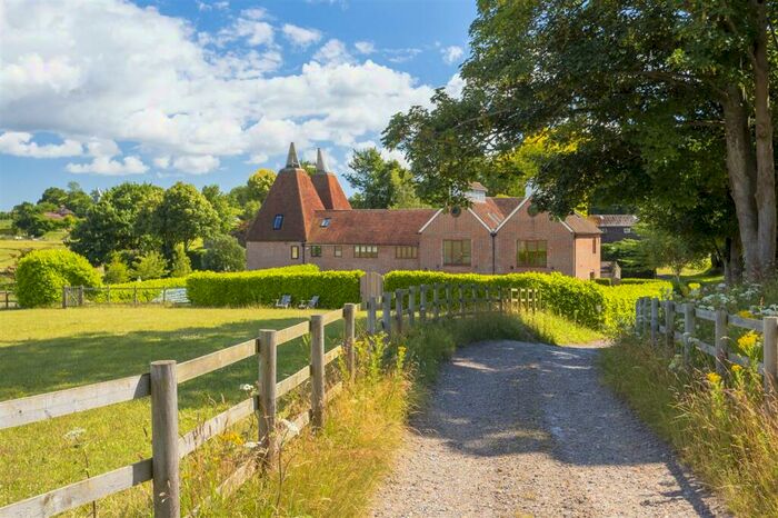 6 Bedroom Semi-Detached House For Sale In Martens Oast, Lower Ensden Farm, Old Wives Lees, CT4