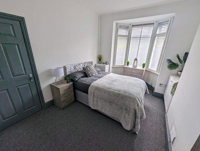 2 Bedroom House To Rent In Copeland Street, Stoke-on-Trent, ST4