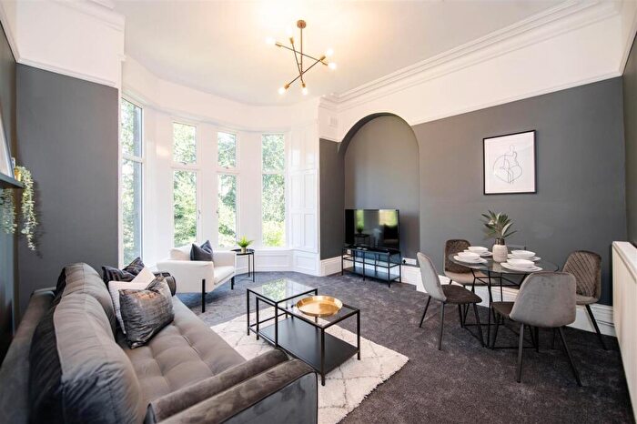 2 Bedroom Apartment To Rent In Newton Villas, Chapel Allerton, Leeds, LS7