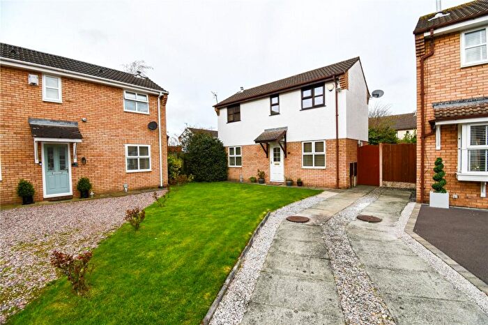2 Bedroom Detached House For Sale In Millington Close, Prenton, Wirral, CH43