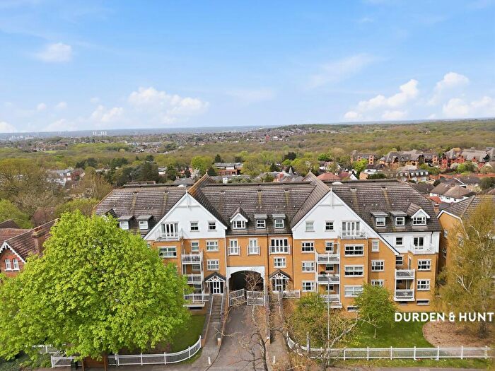 2 Bedroom Apartment For Sale In High Road, Shore Point, IG9