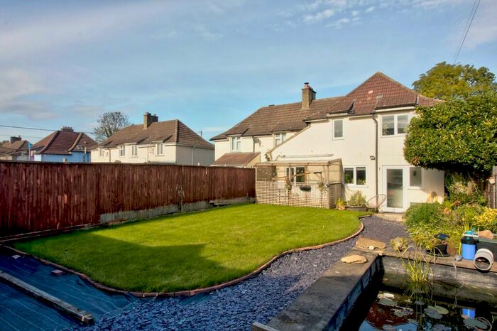 3 Bedroom Semi-Detached House For Sale In Corsham Road, Lacock, SN15