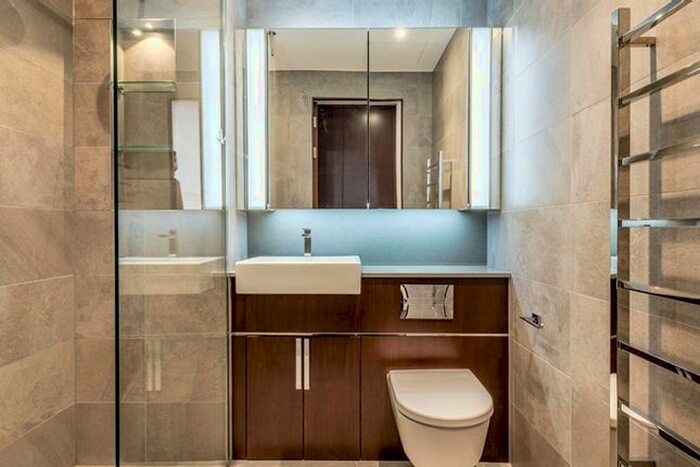 3 Bedroom Flat To Rent In Charles Clowes Walk, London, SW11