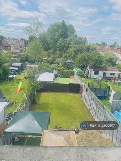 Studio To Rent In Harrow View, Harrow, HA1