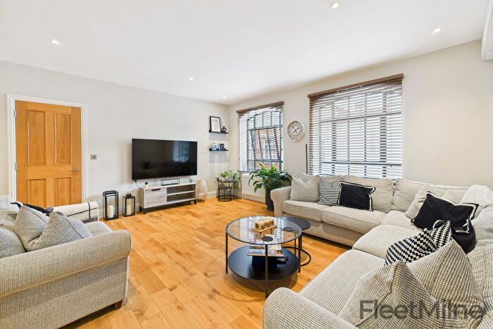 2 Bedroom Flat To Rent In Malvern Court, Albion Street, Birmingham, B1