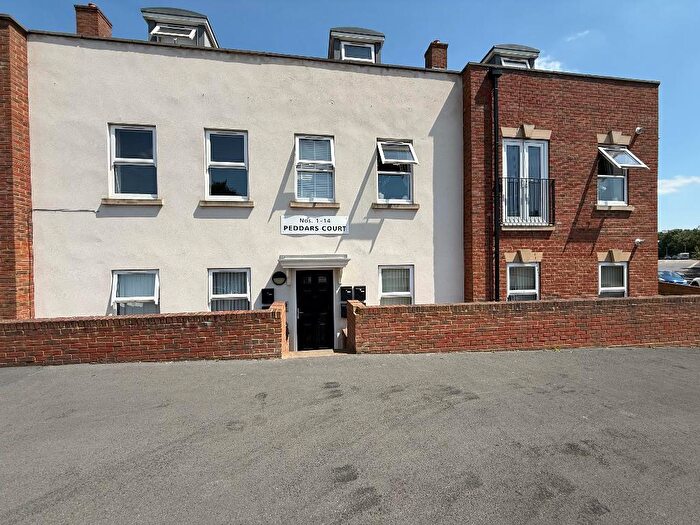 2 Bedroom Apartment For Sale In Peddars Court, Icknield, Luton, Bedfordshire, LU3