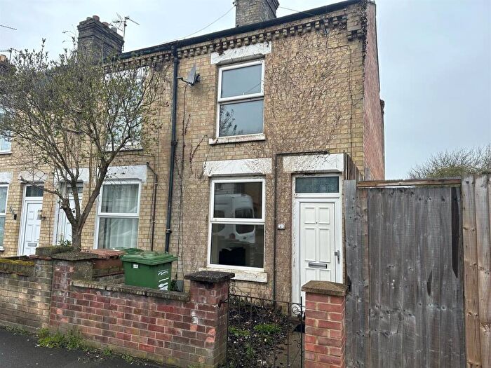 2 Bedroom House To Rent In Charles Street, Eastfield, Peterborough, PE1
