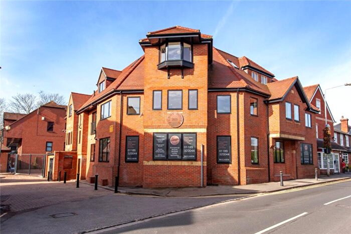 2 Bedroom Apartment To Rent In Wargrave Road, Twyford, Reading, RG10