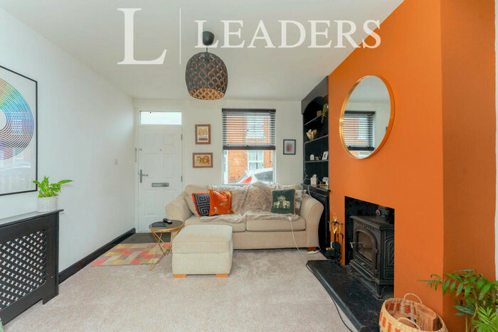 2 Bedroom Terraced House To Rent In North Street, CH3