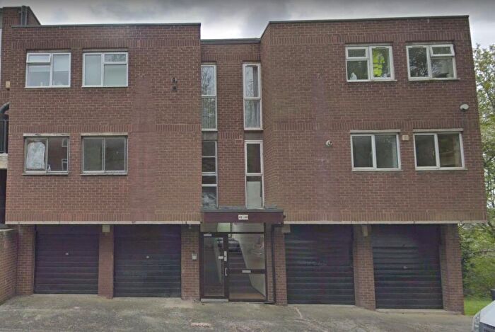 Studio To Rent In Gravel Hill Close Bexleyheath, DA6