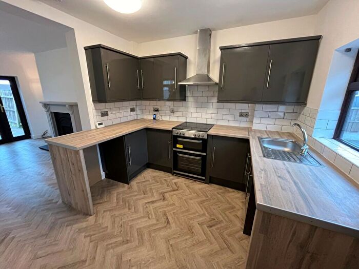 3 Bedroom Terraced House To Rent In Colliery Row, Church Gresley, DE11