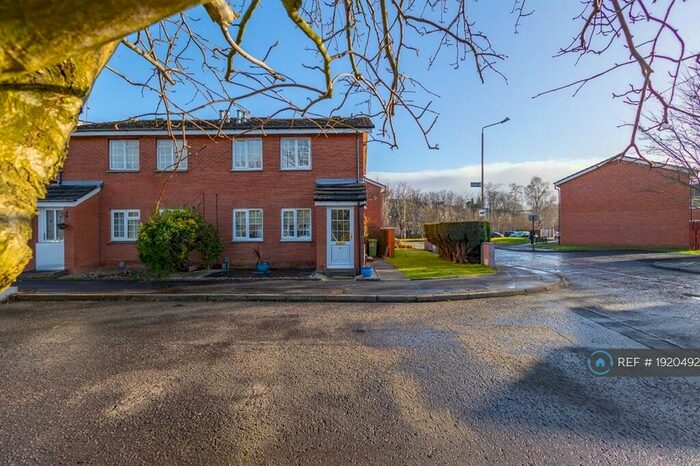 1 Bedroom Flat To Rent In Tibbermore Road, Glasgow, G11