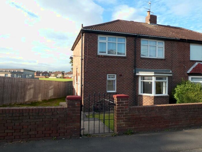 4 Bedroom Semi-Detached House To Rent In Victoria Road East, Hebburn, Tyne And Wear, NE31