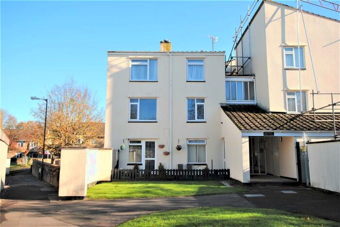 1 Bedroom Flat To Rent In Pinkhams Twist, Bristol, BS14