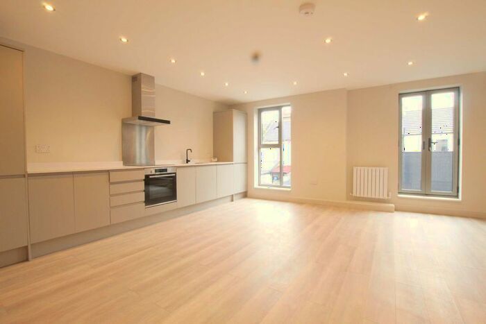 1 Bedroom Flat To Rent In Salmen Road, London, E13