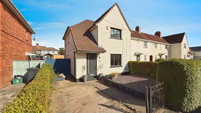 3 Bedroom End Terrace House For Sale In Minehead Road, Knowle, Bristol, BS4