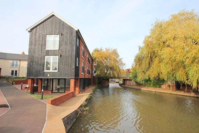 1 Bedroom Flat To Rent In Bluebell Court, Linslade, LU7