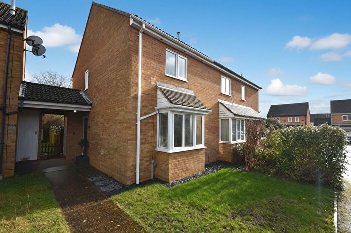 2 Bedroom End Of Terrace House For Sale In Begwary Close, Eaton Socon, PE19