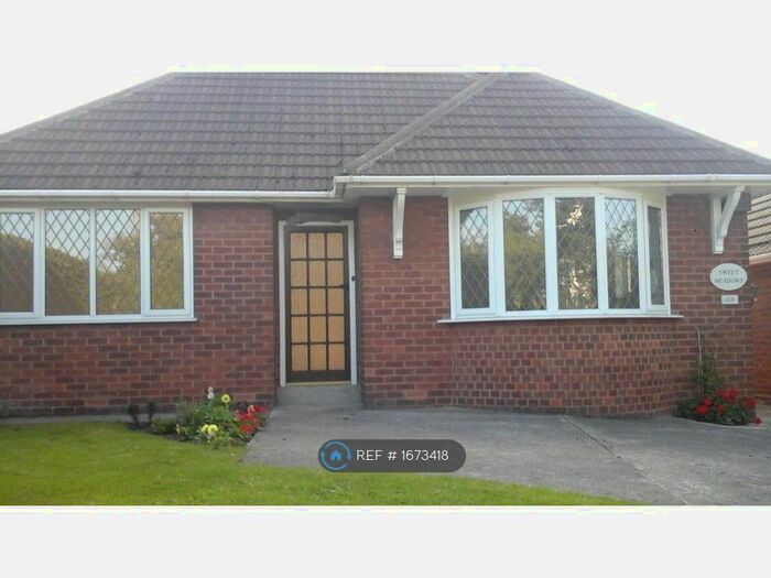2 Bedroom Bungalow To Rent In Church Street North, Chesterfield, S41