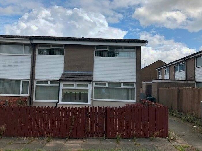 3 Bedroom Semi Detached House For Sale In Thornby, Skelmersdale, WN8