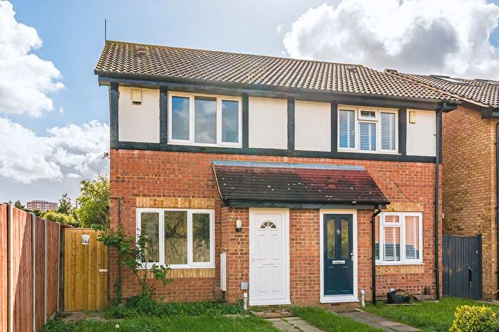 2 Bedroom Flat To Rent In Churchill Close, Feltham, TW14