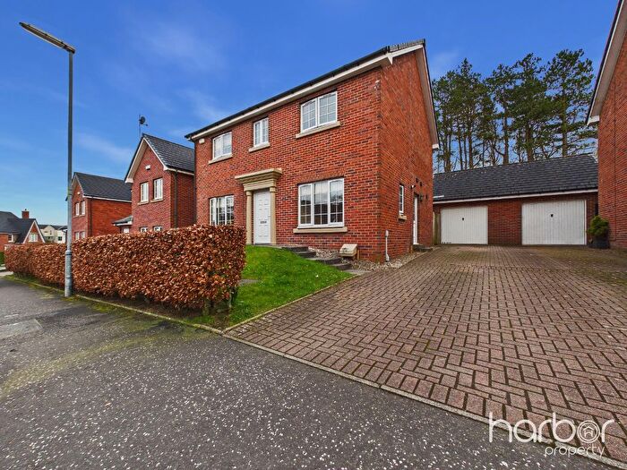 4 Bedroom Detached House For Sale In Blacader Drive, Gartcosh, Glasgow, Glasgow City, G69