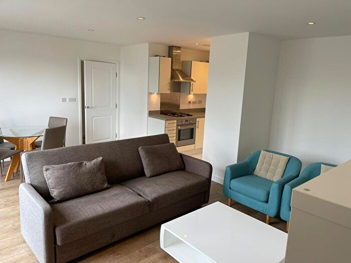 1 Bedroom Flat To Rent In William Court, Greenwich High Road, London, SE10