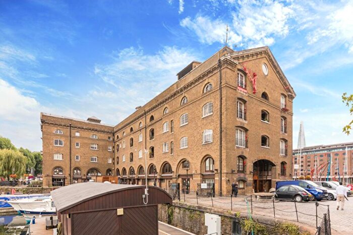 Property To Rent In Ivory House, East Smithfield, E1W