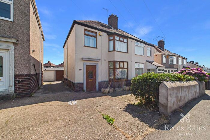 3 Bedroom Semi-Detached House For Sale In Gleadless Common, Sheffield, S12